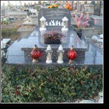 (66/110): 2014_10_25_grob_wojtka_dziadka_01.jpg